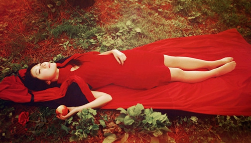 50歲女人短發扎什么頭好看又時尚？